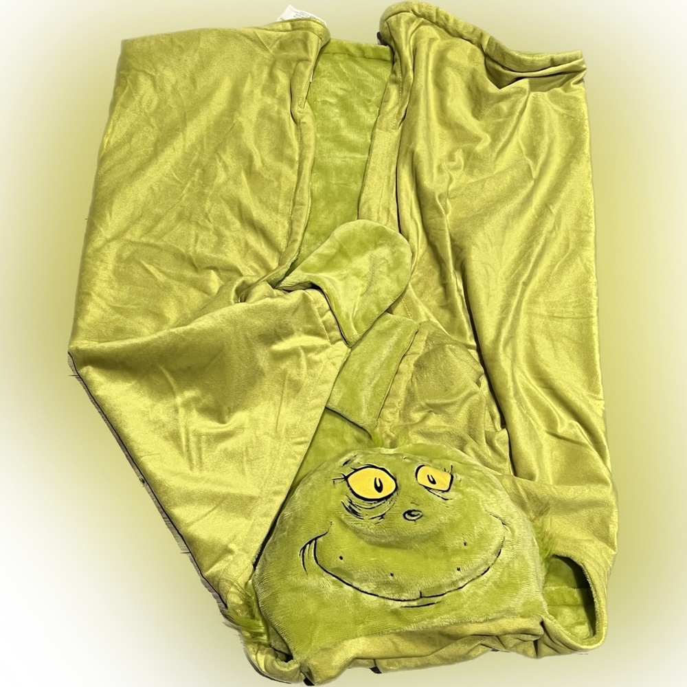 Grinch blanket